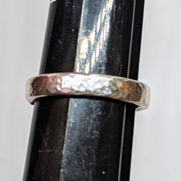 Handcrafted Sterling Silver Hammered Ring Size 5 - Picture 6 of 8
